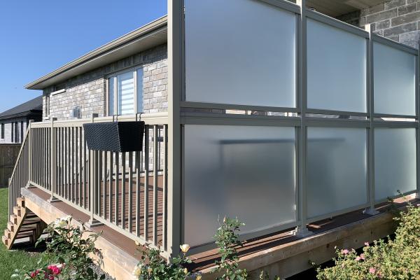 Aluminum railings and frosted privacy panels